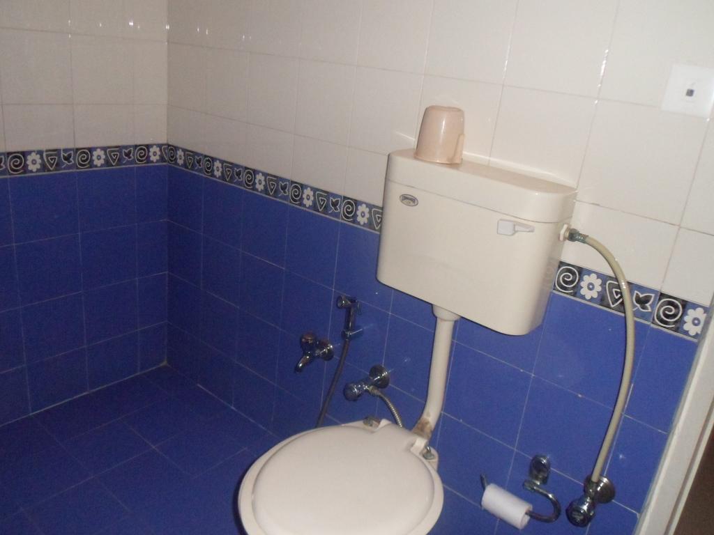 Hotel Dudawat Ahmedabad Habitación foto