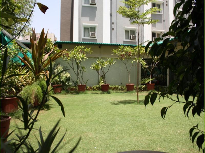 Hotel Dudawat Ahmedabad Exterior foto